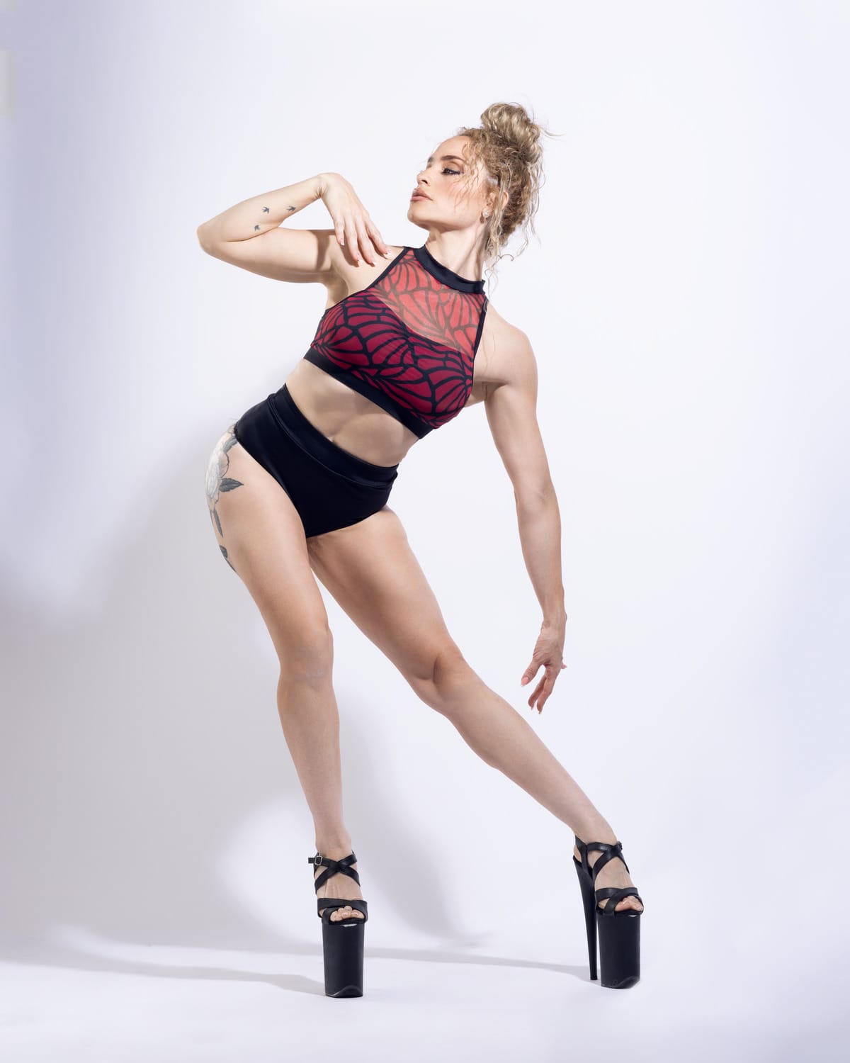 Ropa de Pole Dance Hecha a Mano | Pole Wear Ona DanceRopa de Pole Dance Hecha a Mano | Pole Wear Ona Dance